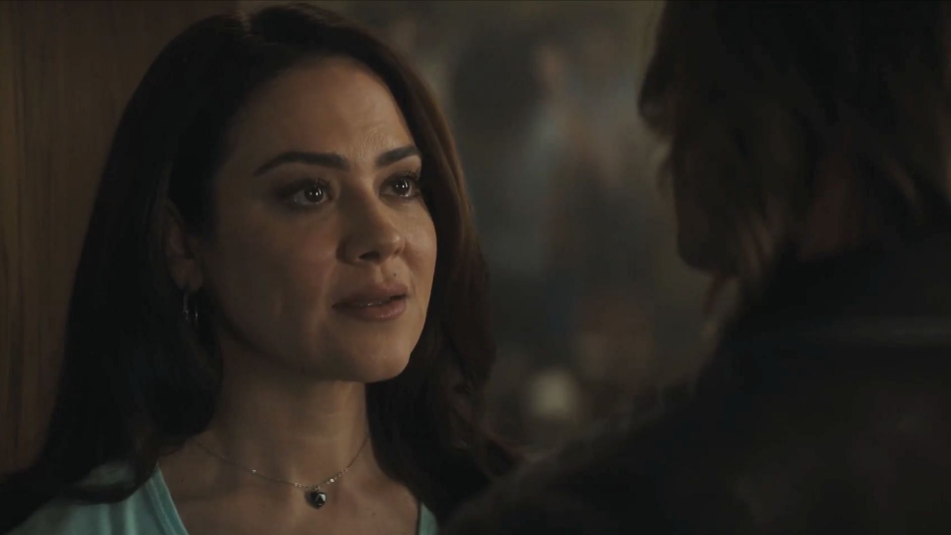 Izzy reveals her cancer (Image via Max)